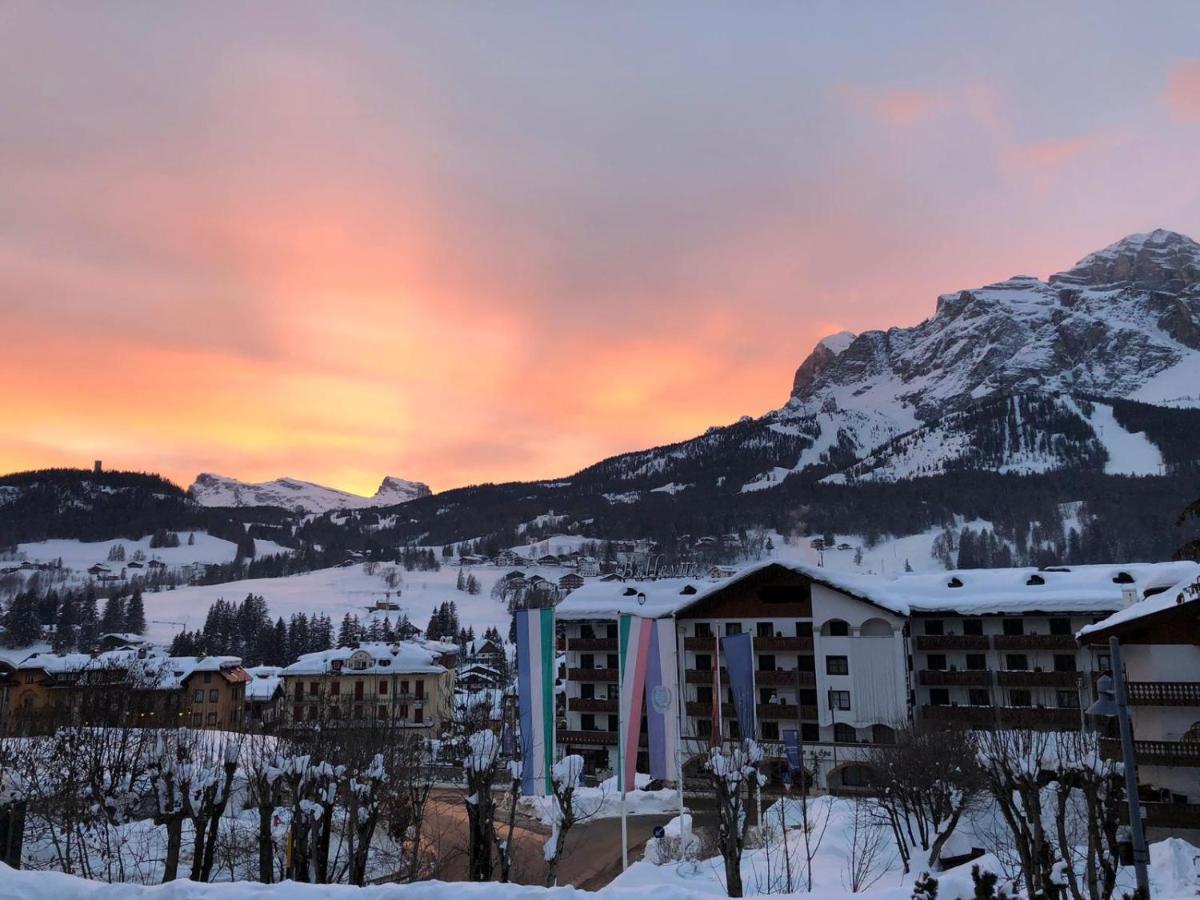 Luxury Panoramic 3Br Apt 2Min To Centre 5Min To Lifts Cortina d'Ampezzo Exterior foto